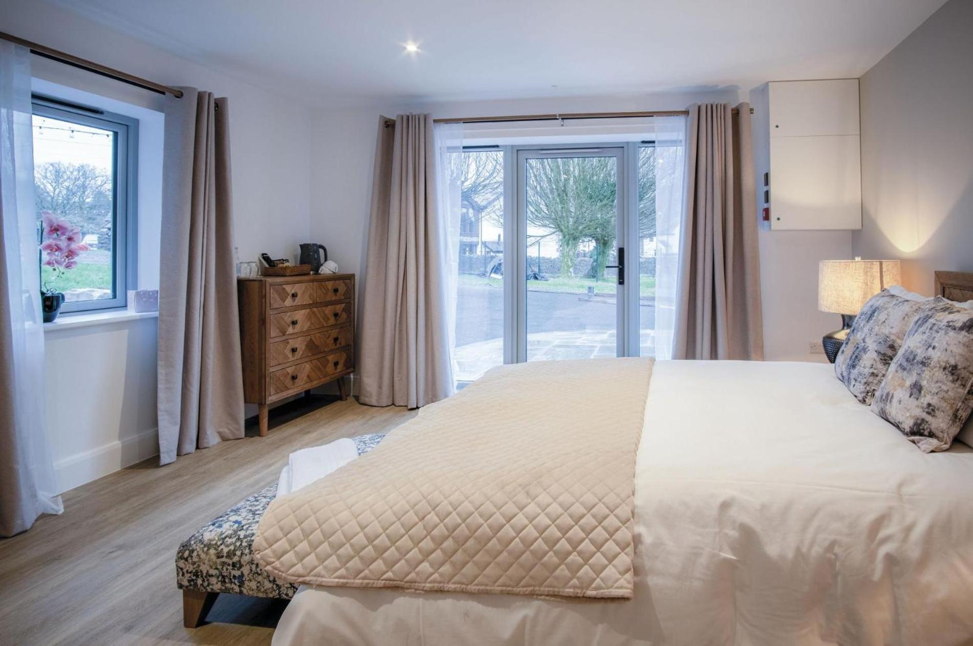 Suite 1 - Sleeping Giant Hotel - Pen Y Cae Inn Brecon Dış mekan fotoğraf